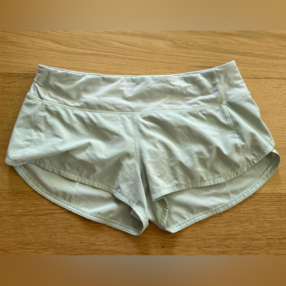 Lululemon Speed Up Shorts SIZE 6- Light Tourquise
